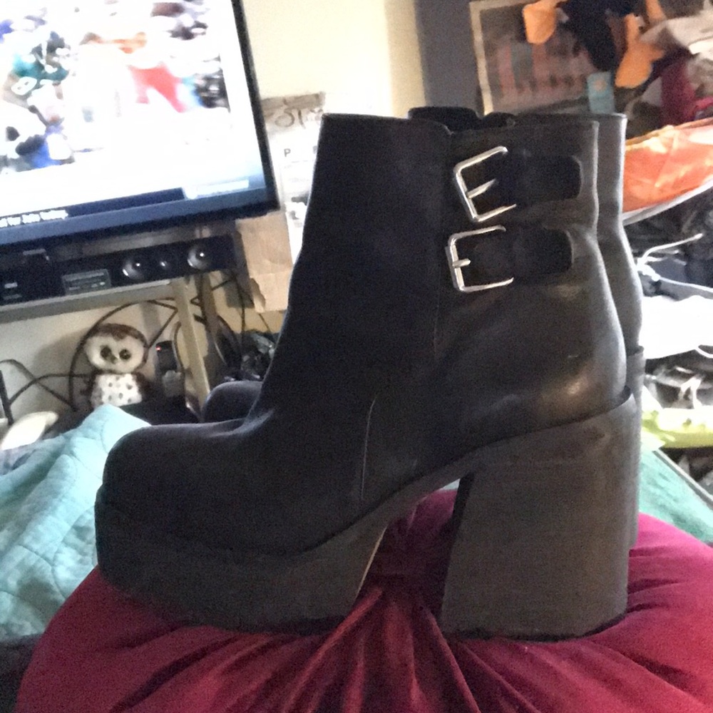 Fierce grunge boots - or dress up - worn once!